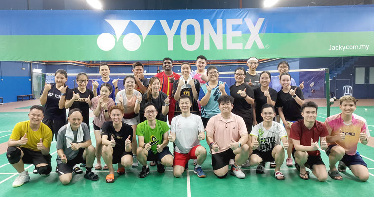 Badminton players image gallery